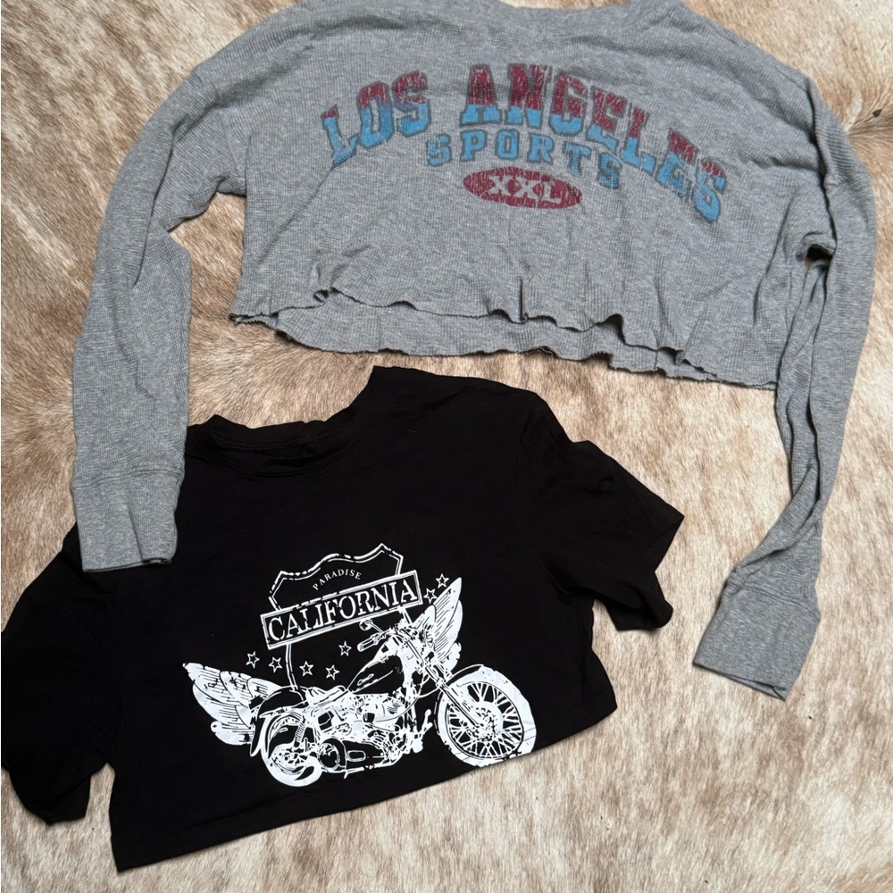 Gray and Black Graphic Crop Tops